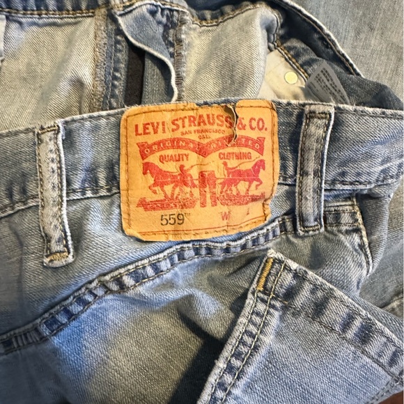 Levi’s Jeans Men’s 559 42 X 34 - Light wash - Picture 3 of 4